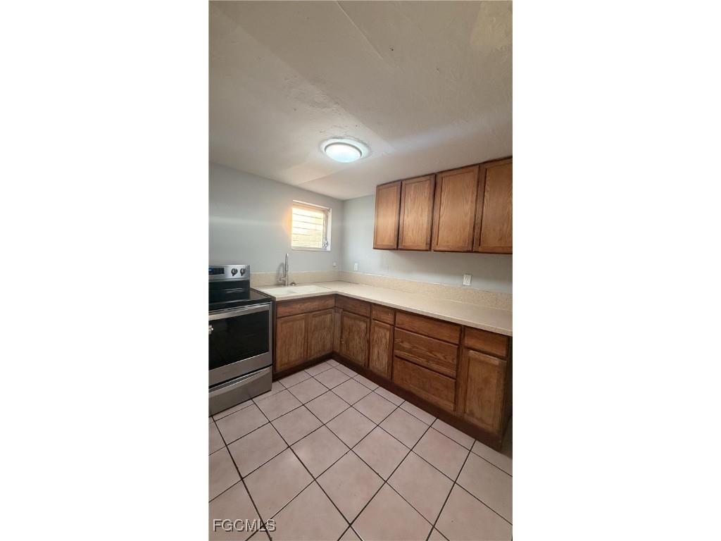 2181 Coronet Street Fort Myers FL 33907 2025011653 image9