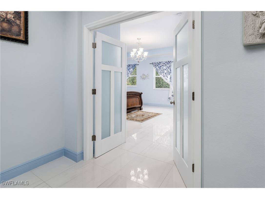 2181 Vardin Place Naples FL 34120 226003941 image20