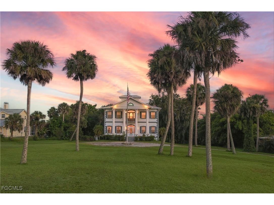 21810 Pearl Street Alva FL 33920 2026000356 image1