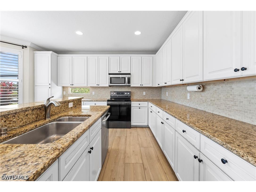 21827 Rainbow Lake Court Estero FL 33928 226014524 image6