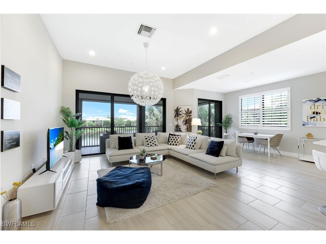 2185 Frangipani Circle #202 Naples FL 34120 225068600 image3