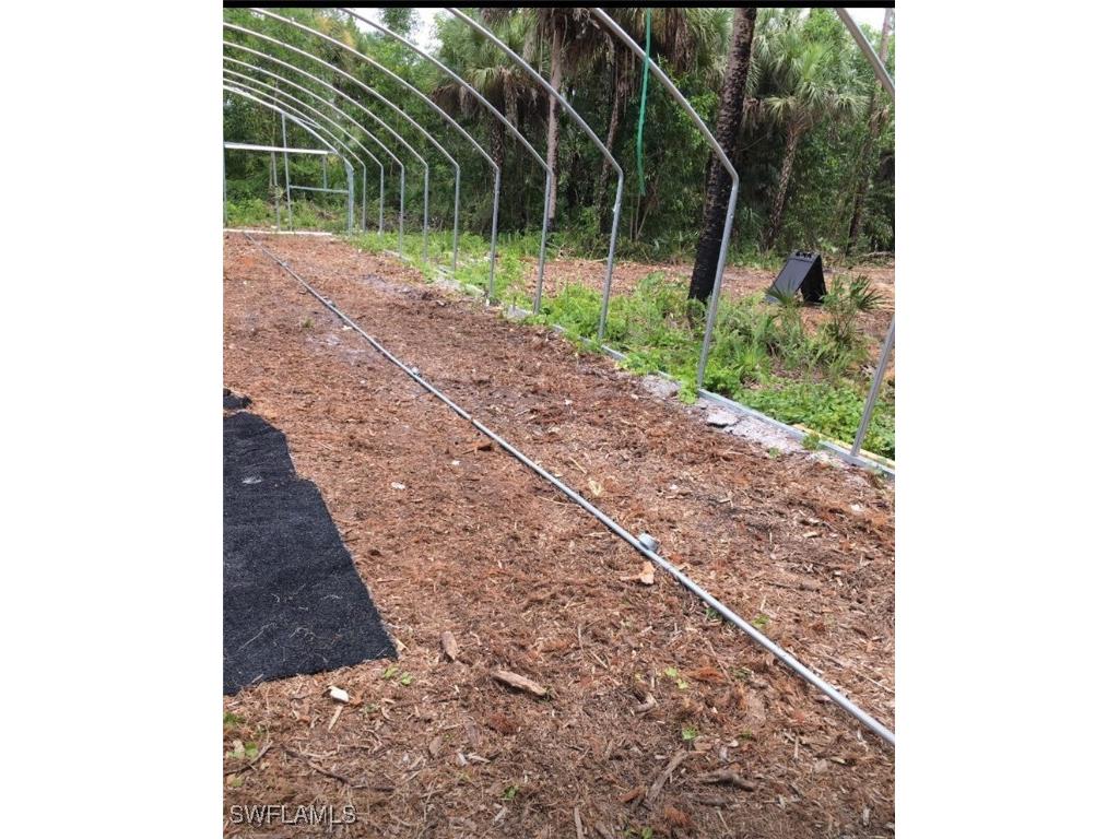 2185 Markley Avenue Naples FL 34117 226001980 image5