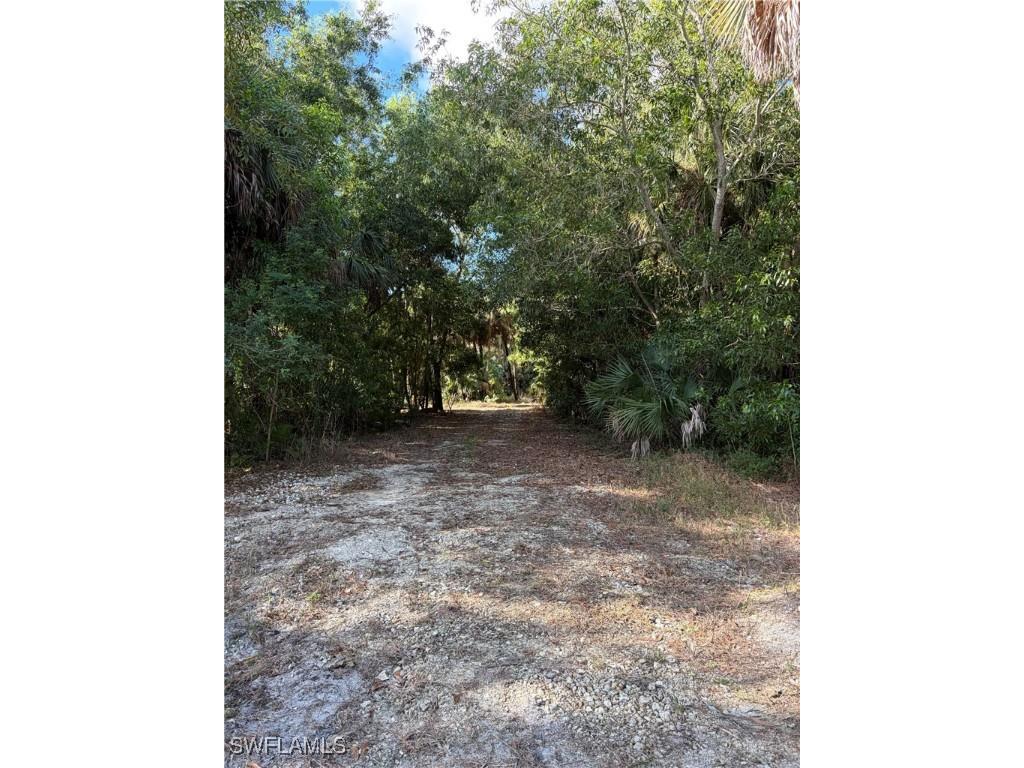 2185 Markley Avenue Naples FL 34117 226001980 image7