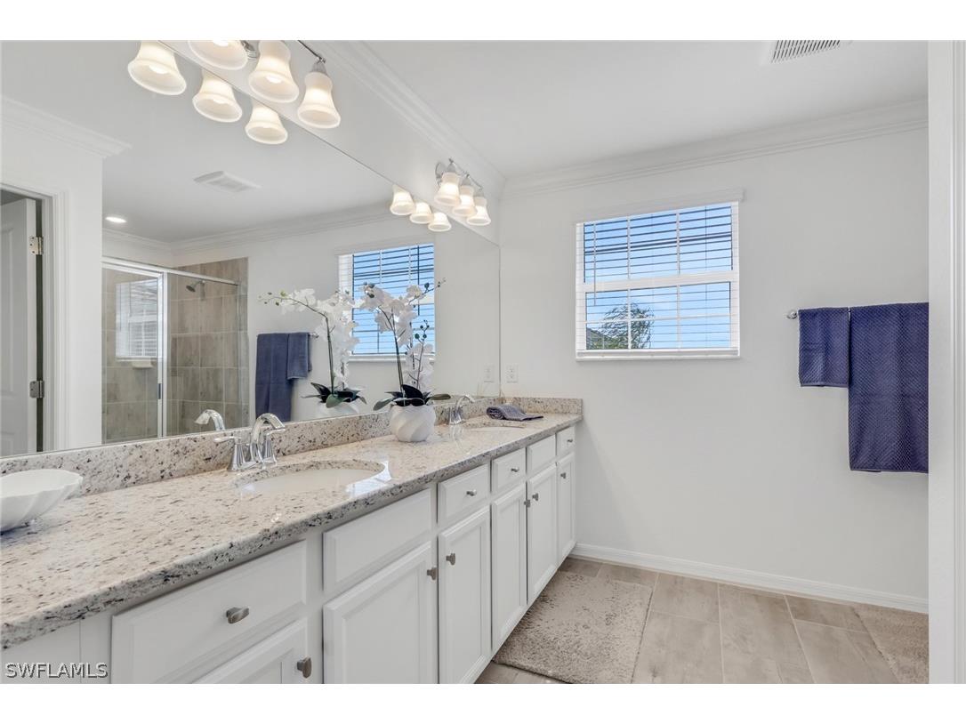 2187 Cara Cara Way Naples FL 34120 226006104 image20