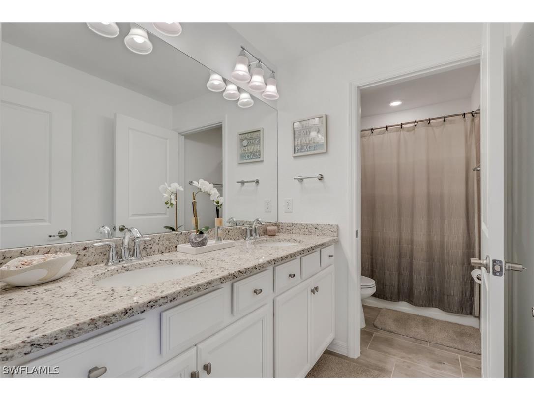 2187 Cara Cara Way Naples FL 34120 226006104 image23