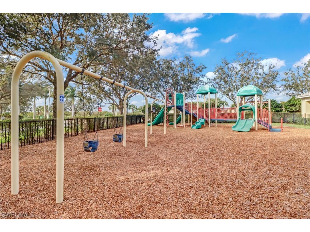 2187 Cara Cara Way Naples FL 34120 226006104 image35