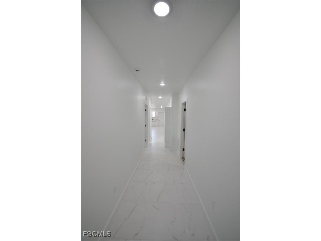 2188 Barker Boulevard Fort Myers FL 33916 2025008006 image11