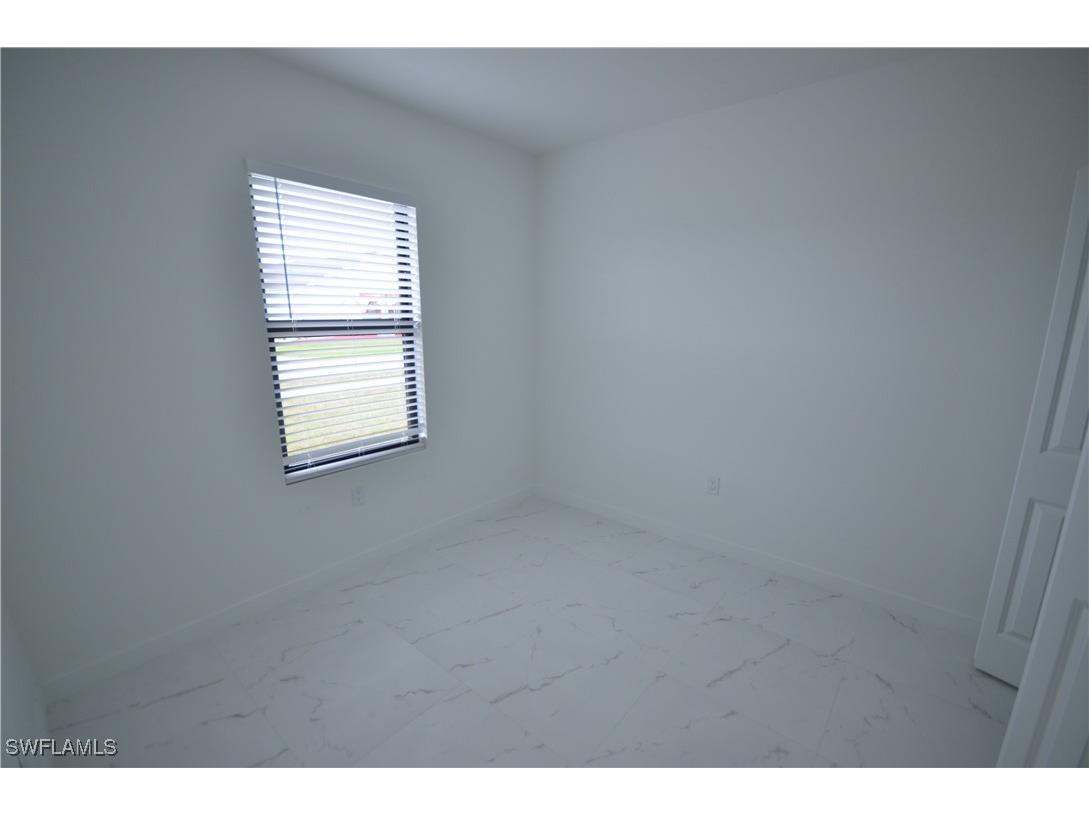 2188 Barker Boulevard Fort Myers FL 33916 225026511 image12