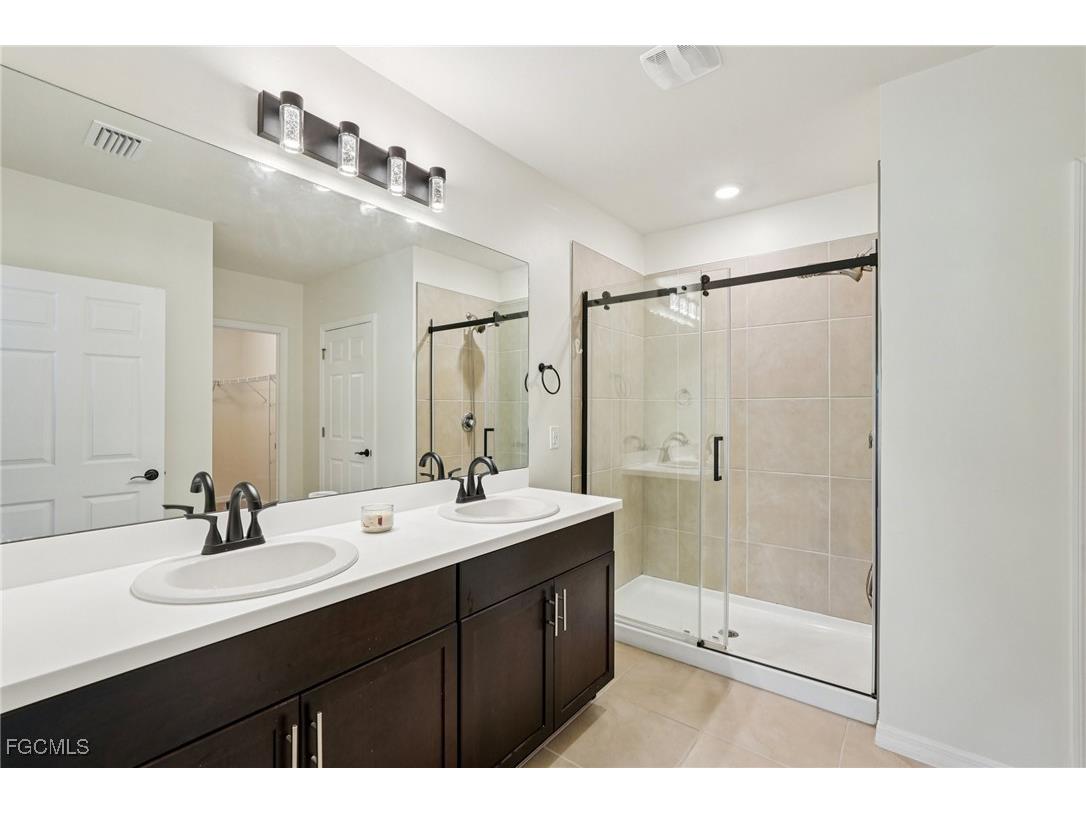 2188 Pigeon Plum Way North Fort Myers FL 33917 2026003537 image12