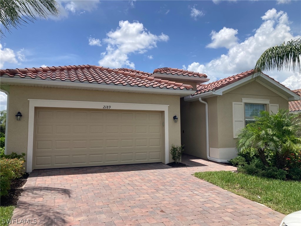 2189 Dancy Street Naples FL 34120 223001253 image1