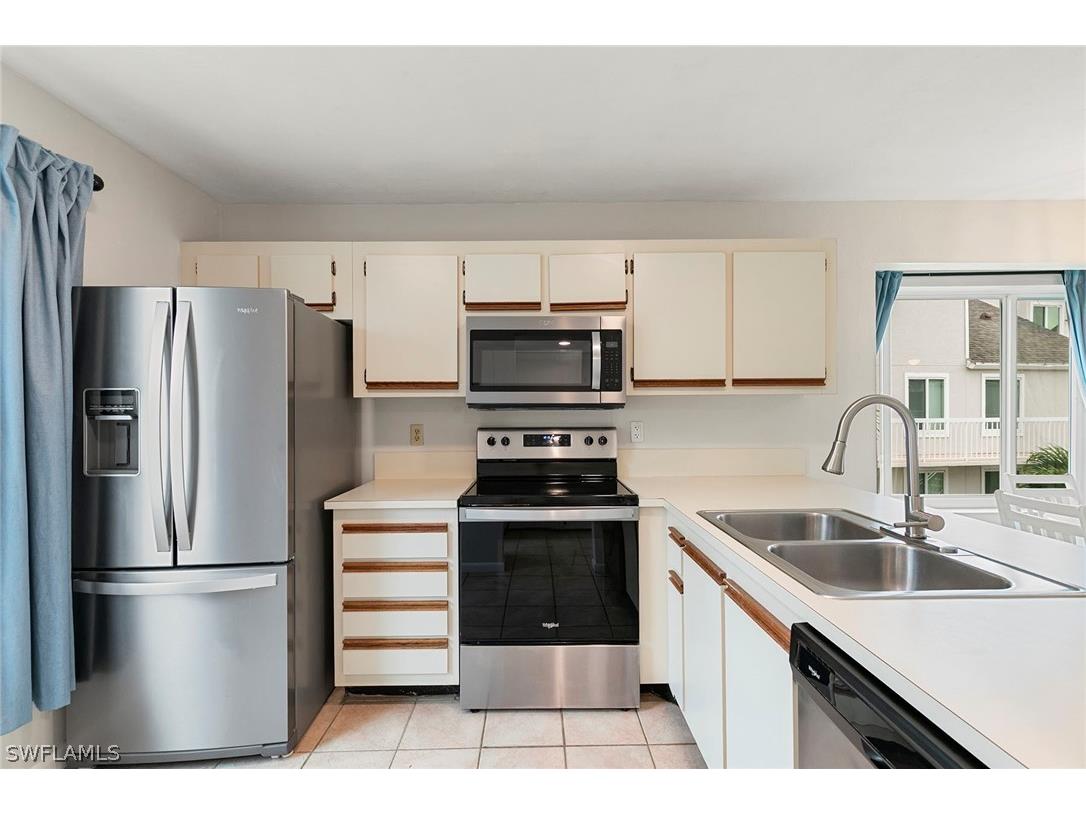 2189 San Marco Road #3-201 Marco Island FL 34145 225071817 image13