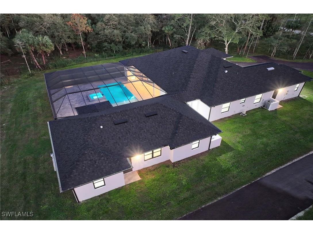 219 33rd Avenue NW Naples FL 34120 224091564 image5