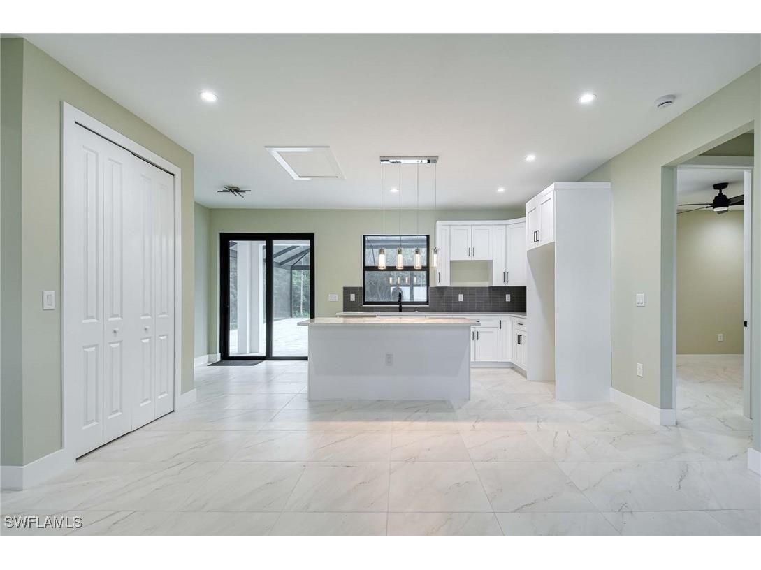 219 33rd Avenue NW Naples FL 34120 225038961 image30