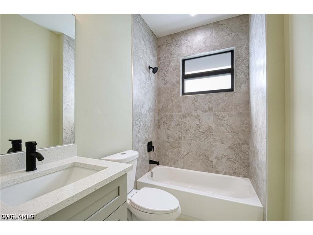 219 33rd Avenue NW Naples FL 34120 226021064 image31