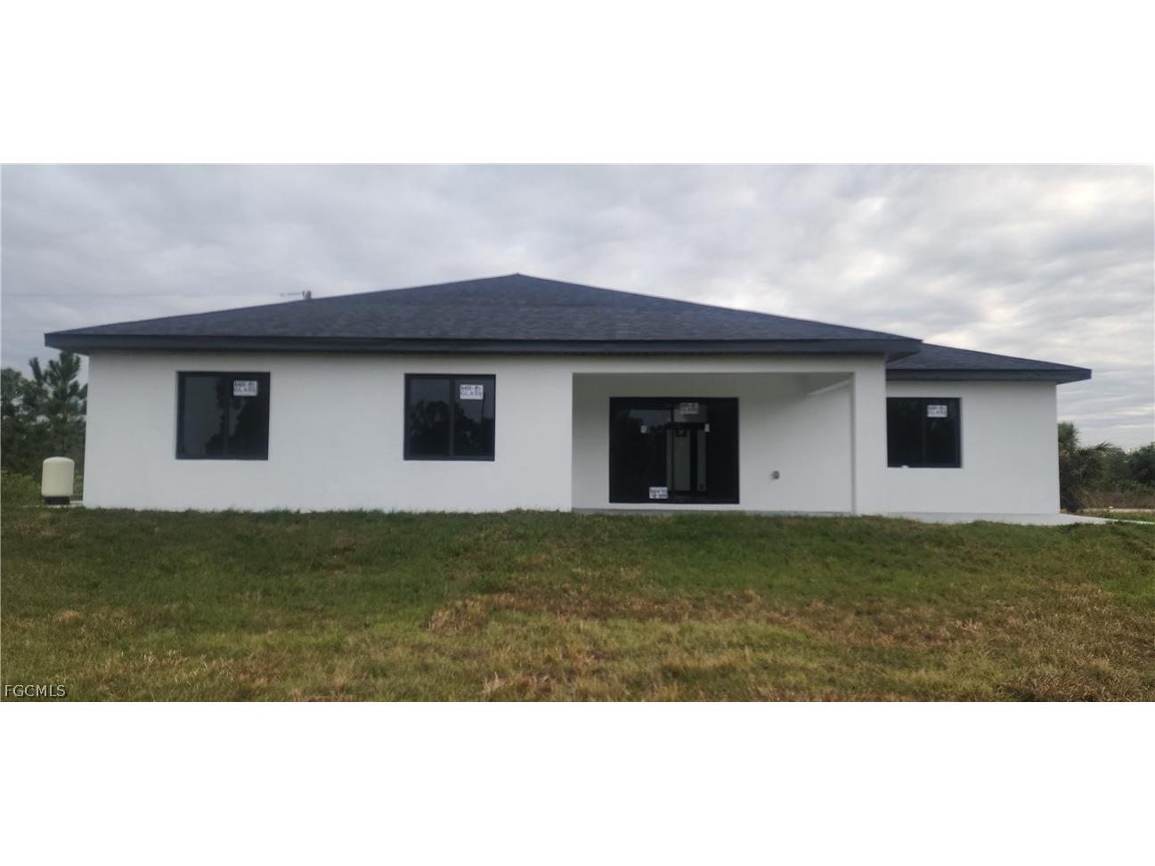 219 Bell Boulevard S Lehigh Acres FL 33974 2026012976 image24