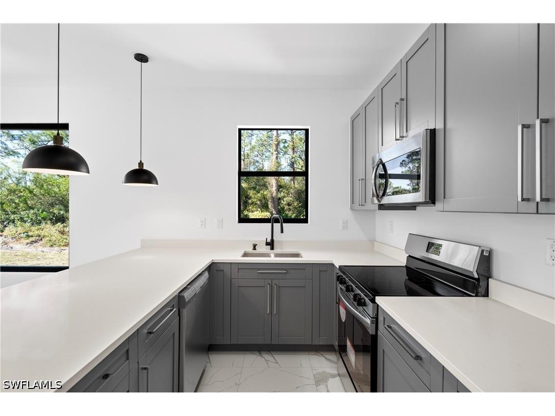 219 Columbus Boulevard Lehigh Acres FL 33974 226018143 image5