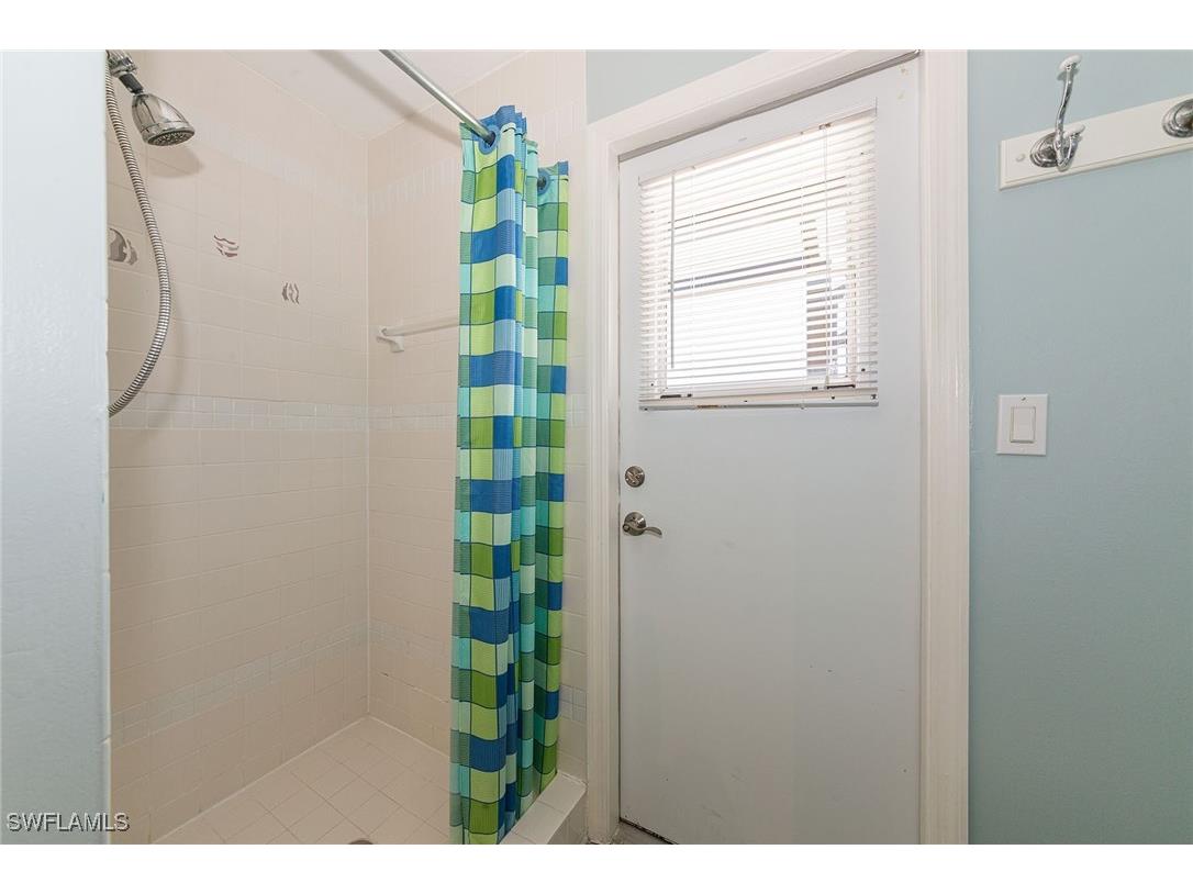 219 Copperfield Court Marco Island FL 34145 225065098 image16