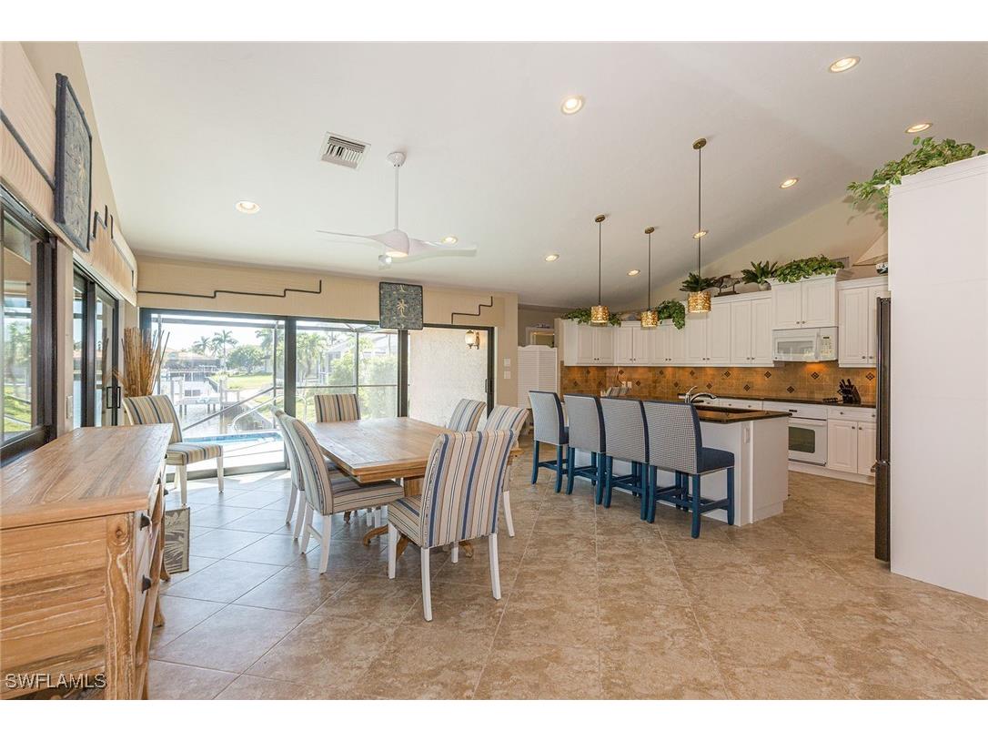 219 Copperfield Court Marco Island FL 34145 225065098 image3