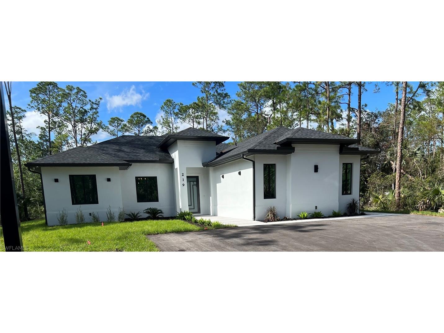 219 Everglades Boulevard S Naples FL 34117 222084772 image1