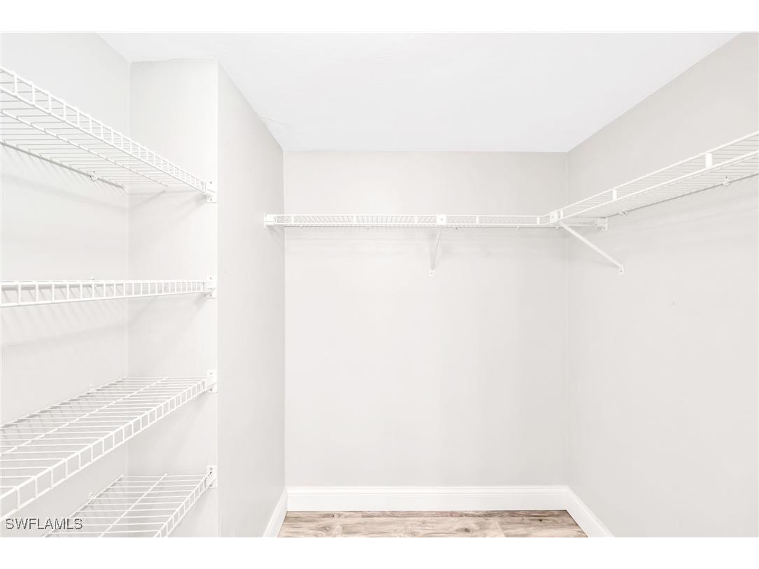 219 Fox Glen Drive #1105 Naples FL 34104 225081205 image14