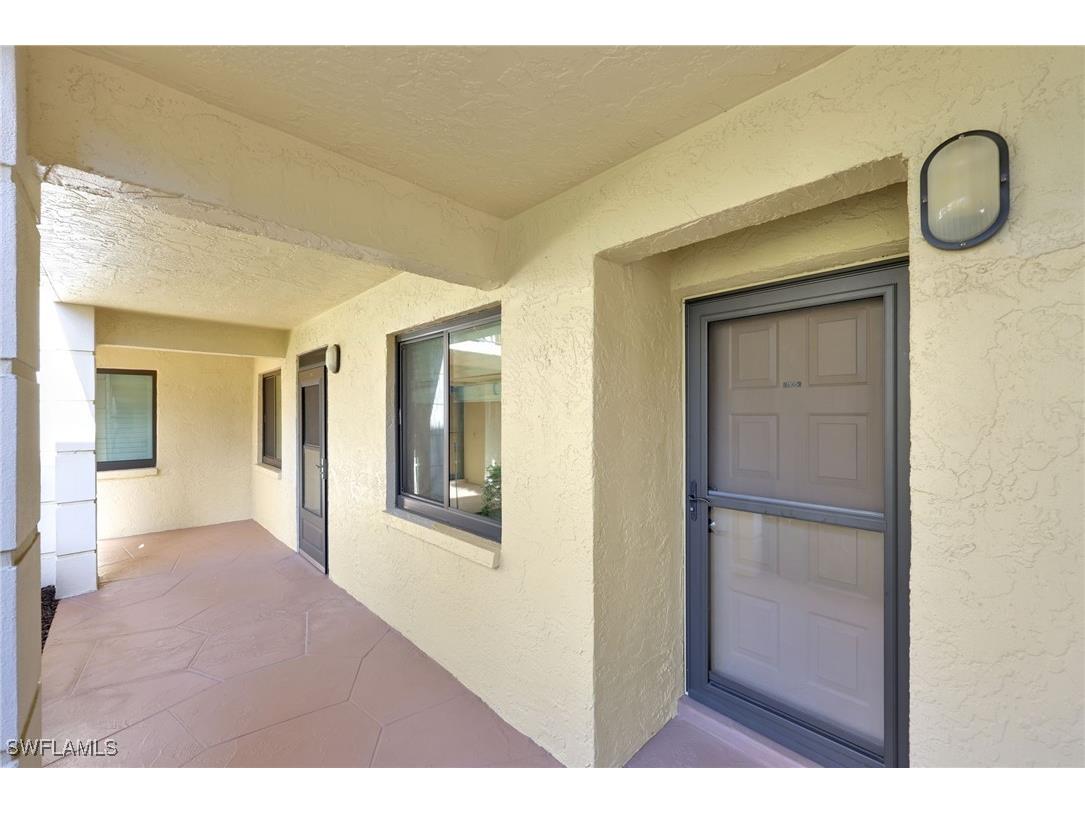 219 Fox Glen Drive #1105 Naples FL 34104 225081205 image21