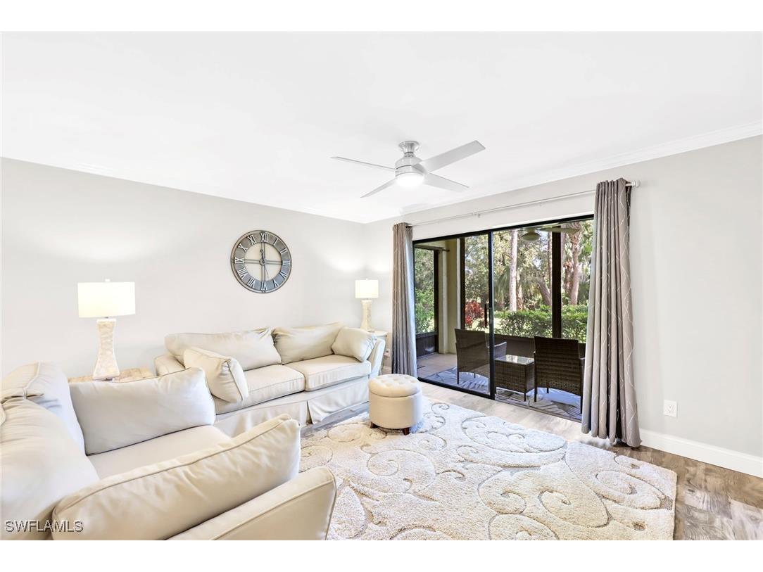 219 Fox Glen Drive #1105 Naples FL 34104 225081205 image3