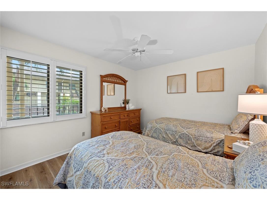 219 Fox Glen Drive #1203 Naples FL 34104 225081653 image10