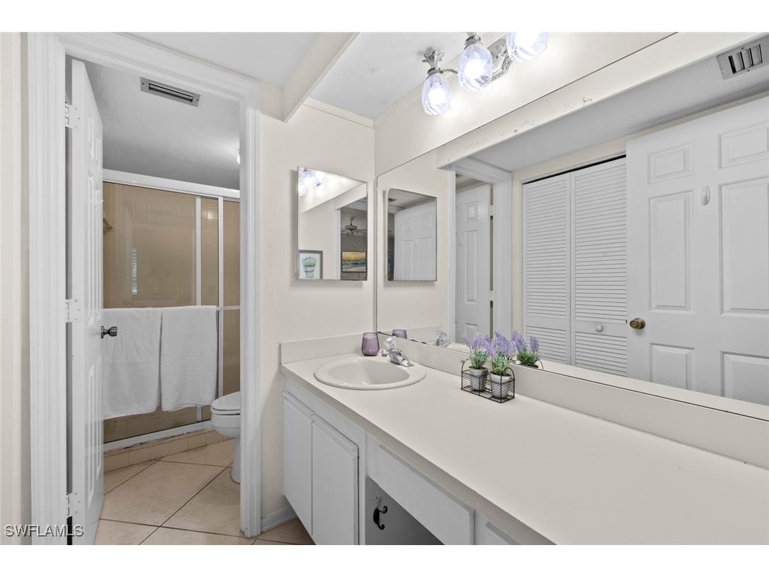 219 Fox Glen Drive #1203 Naples FL 34104 225081653 image7