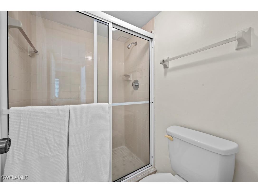 219 Fox Glen Drive #1203 Naples FL 34104 225081653 image8