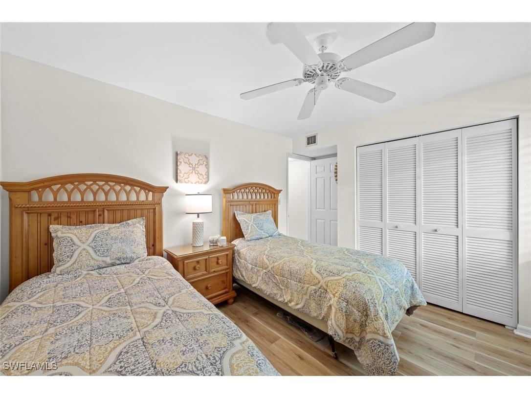 219 Fox Glen Drive #1203 Naples FL 34104 225081653 image9