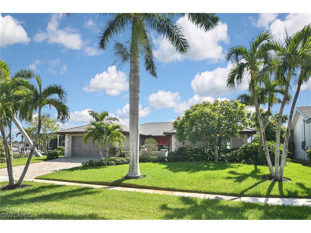 219 Geranium Court Marco Island FL 34145 223045580 image1