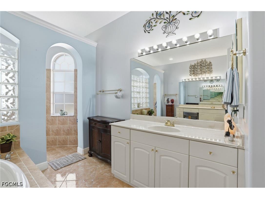 219 Gleason Parkway Cape Coral FL 33914 2026024272 image23