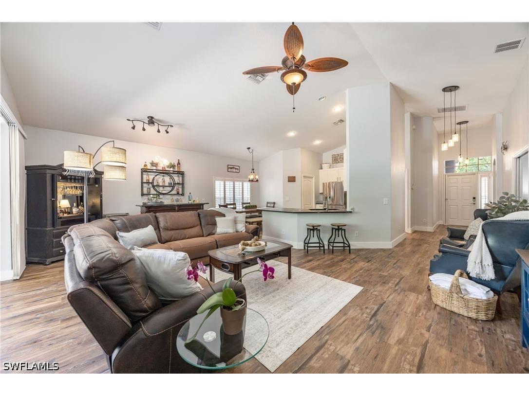 219 Glen Eagle Circle Naples FL 34104 226015237 image5