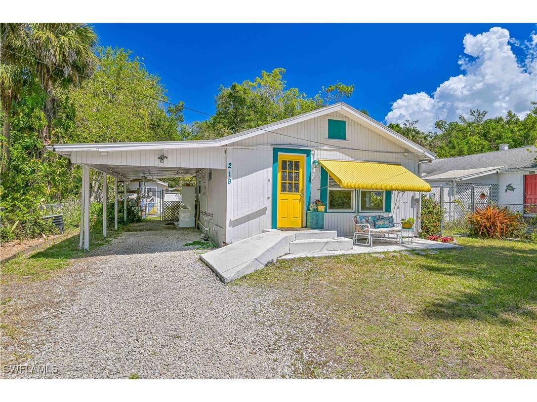 219 Granada Boulevard Fort Myers FL 33905 225035016 image1