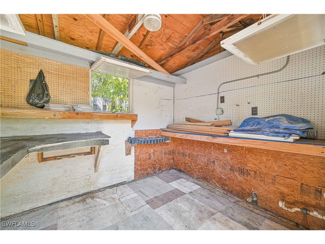 219 Granada Boulevard Fort Myers FL 33905 225035016 image13