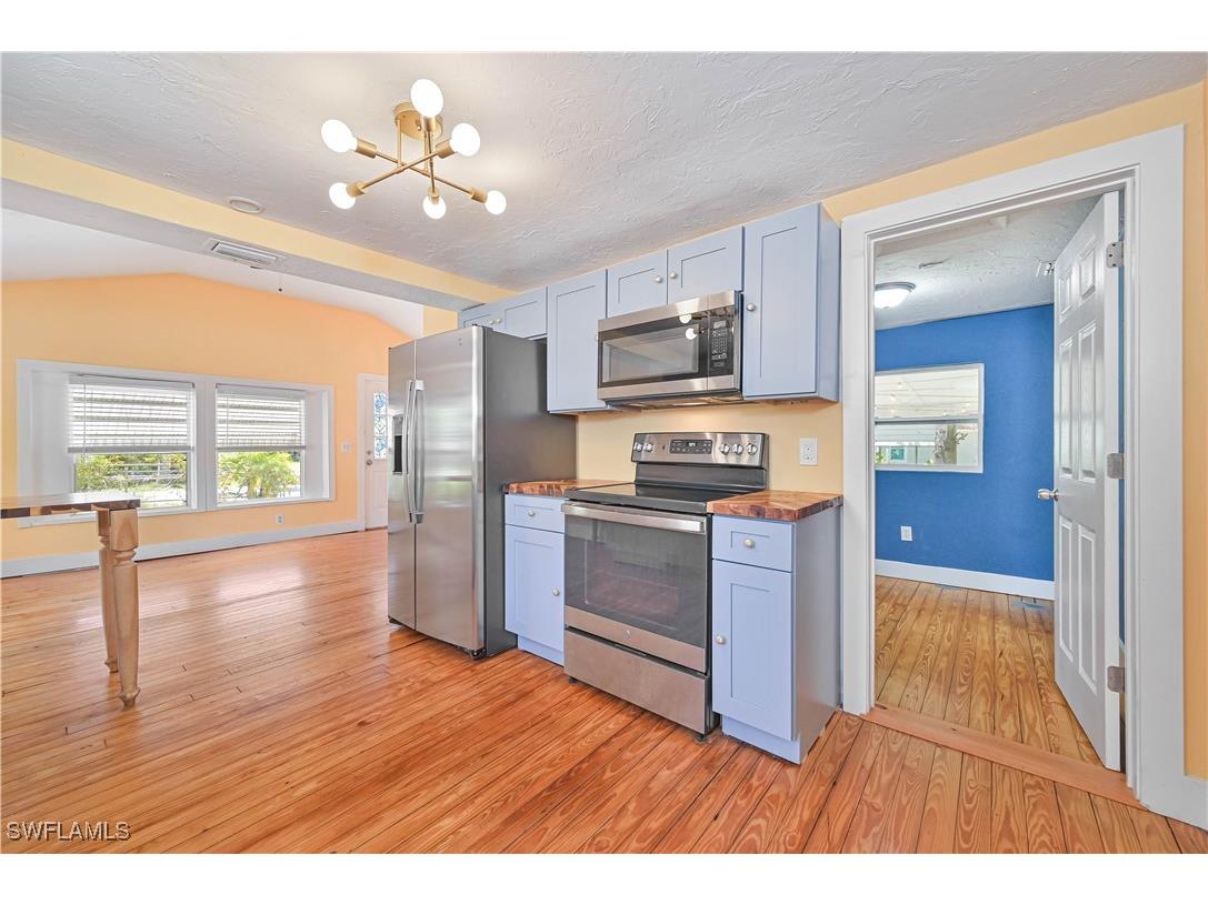 219 Granada Boulevard Fort Myers FL 33905 225035016 image19
