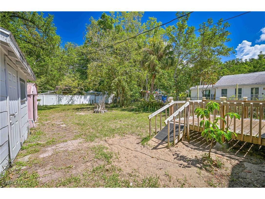 219 Granada Boulevard Fort Myers FL 33905 225035016 image9