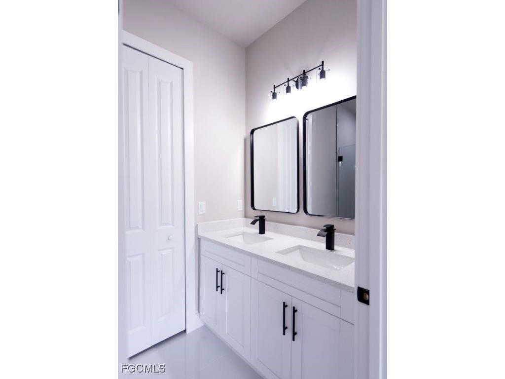 219 Greenbriar Boulevard Lehigh Acres FL 33972 2025023774 image11