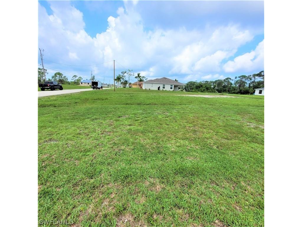 219 NE 31st Terrace Cape Coral FL 33909 223063255 image1