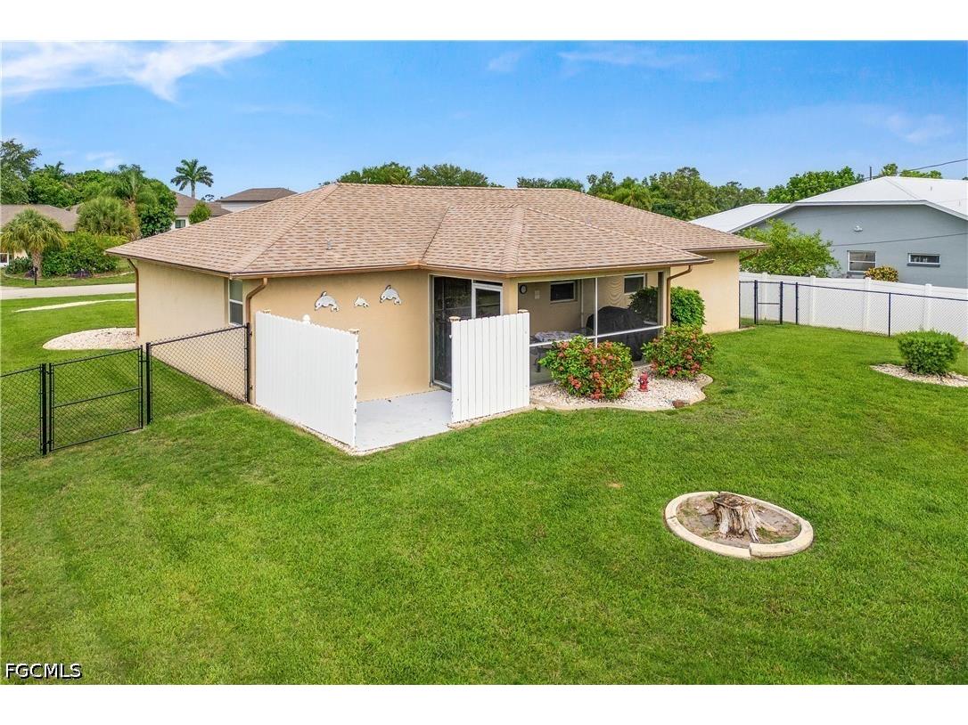219 NE 7th Place Cape Coral FL 33909 2026025890 image10