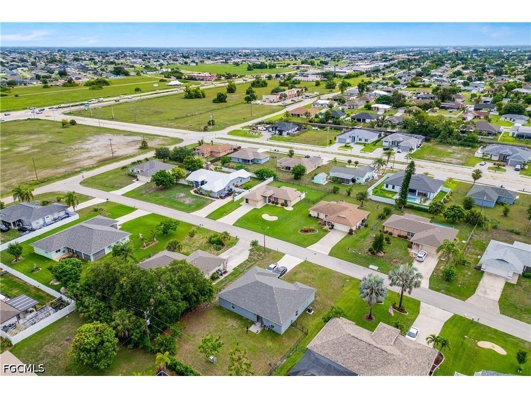 219 NE 7th Place Cape Coral FL 33909 2026025890 image11