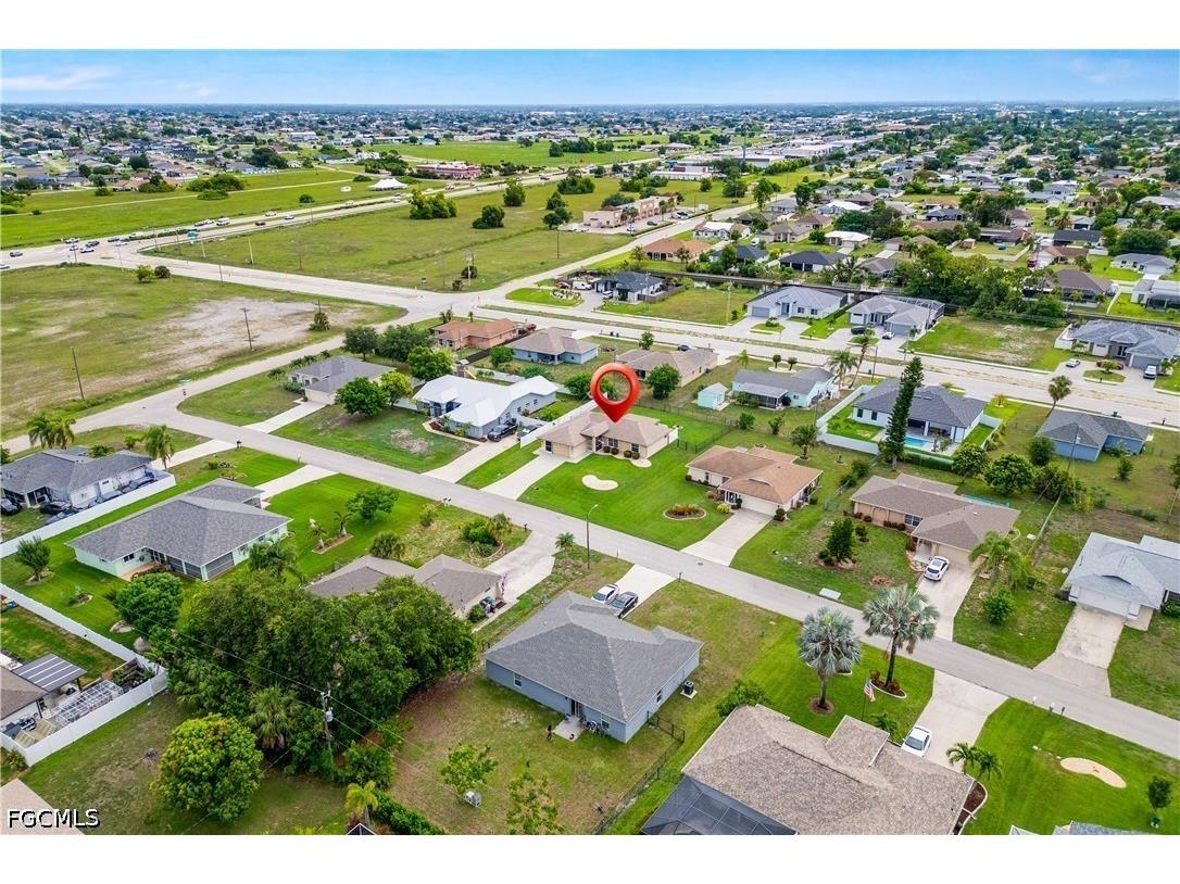 219 NE 7th Place Cape Coral FL 33909 2026025890 image12