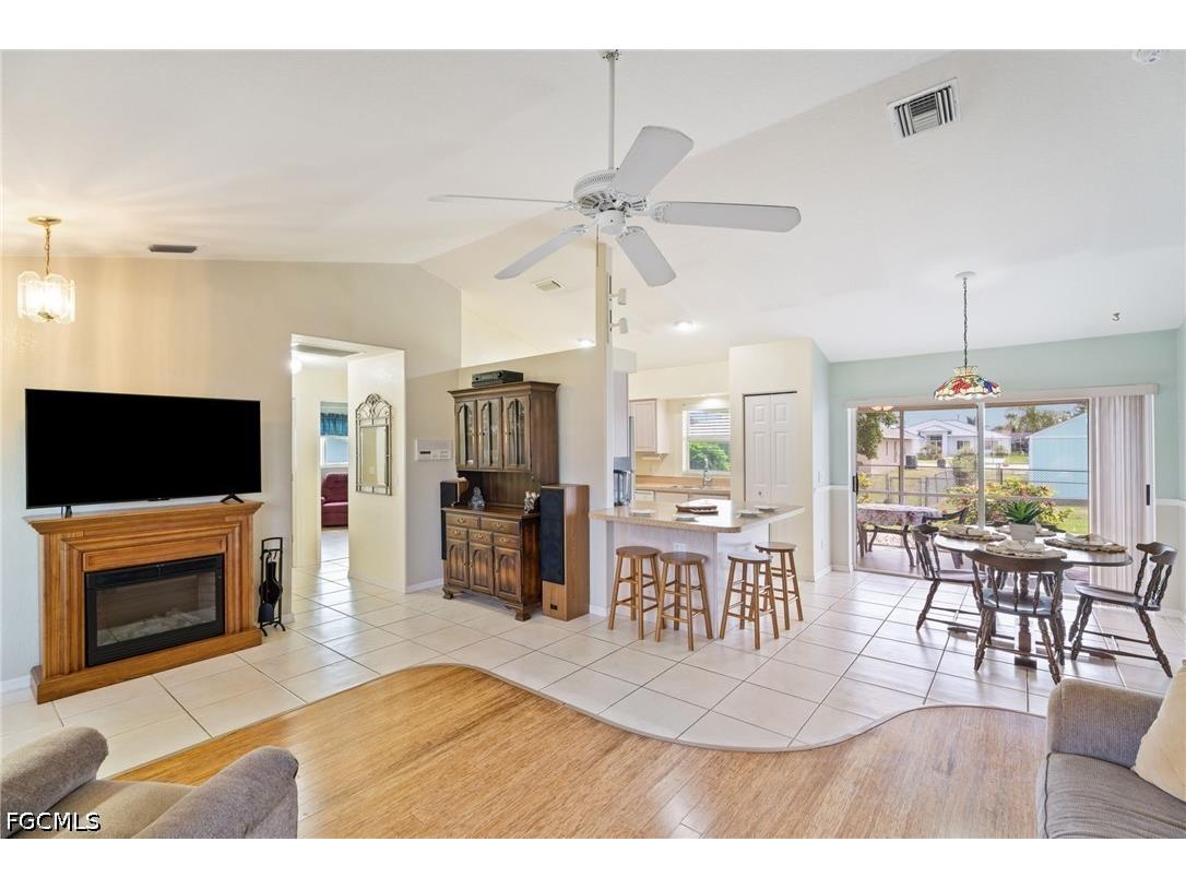 219 NE 7th Place Cape Coral FL 33909 2026025890 image22