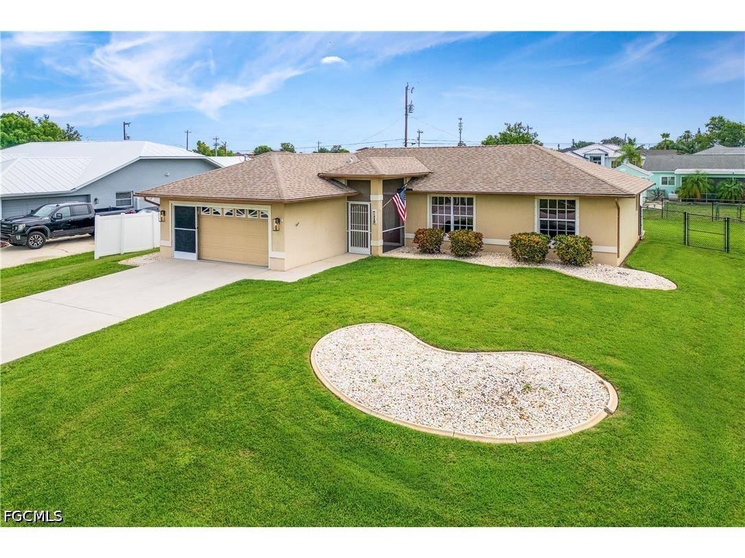 219 NE 7th Place Cape Coral FL 33909 2026025890 image8