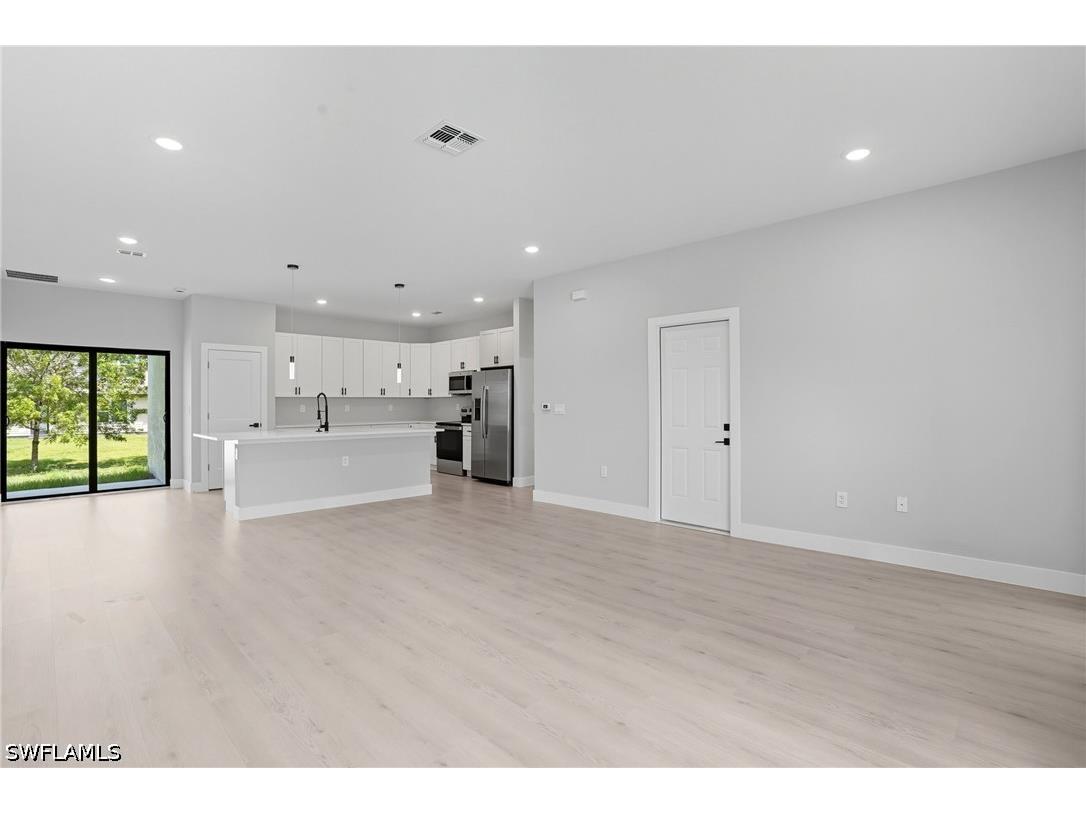 219 Ogden Avenue S Lehigh Acres FL 33974 226016676 image6
