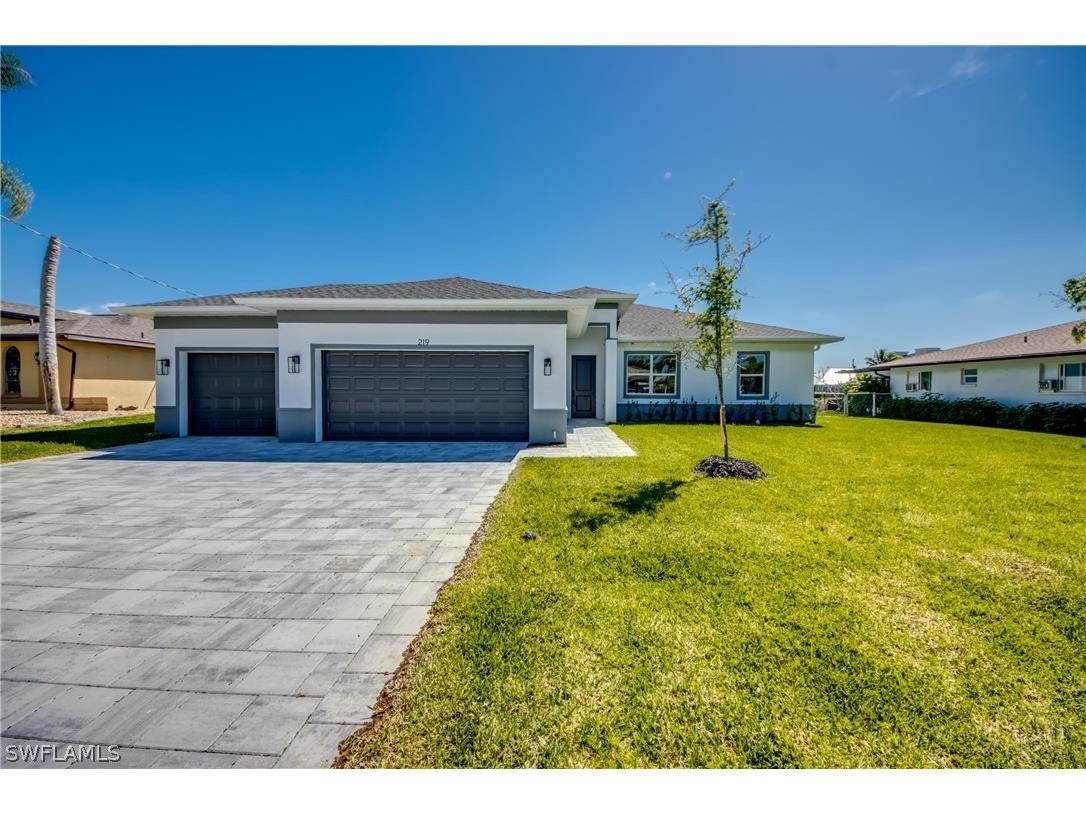 219 SE 15th Avenue Cape Coral FL 33990 224026758 image1