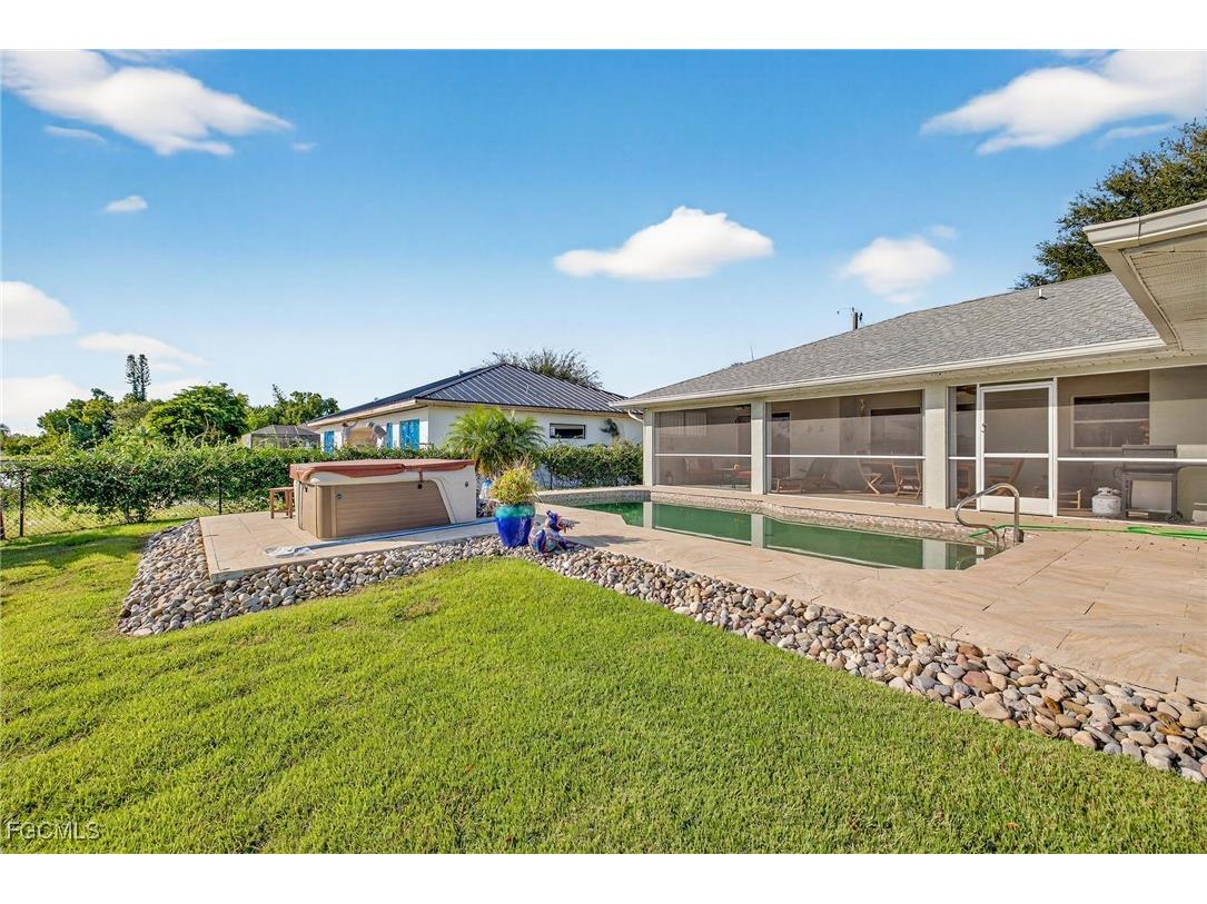 219 SE 1st Place Cape Coral FL 33990 2025019801 image28