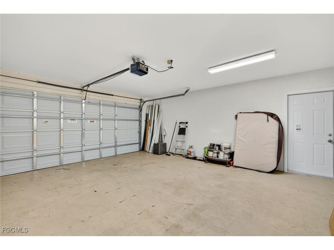 219 SE 1st Place Cape Coral FL 33990 2025019801 image31