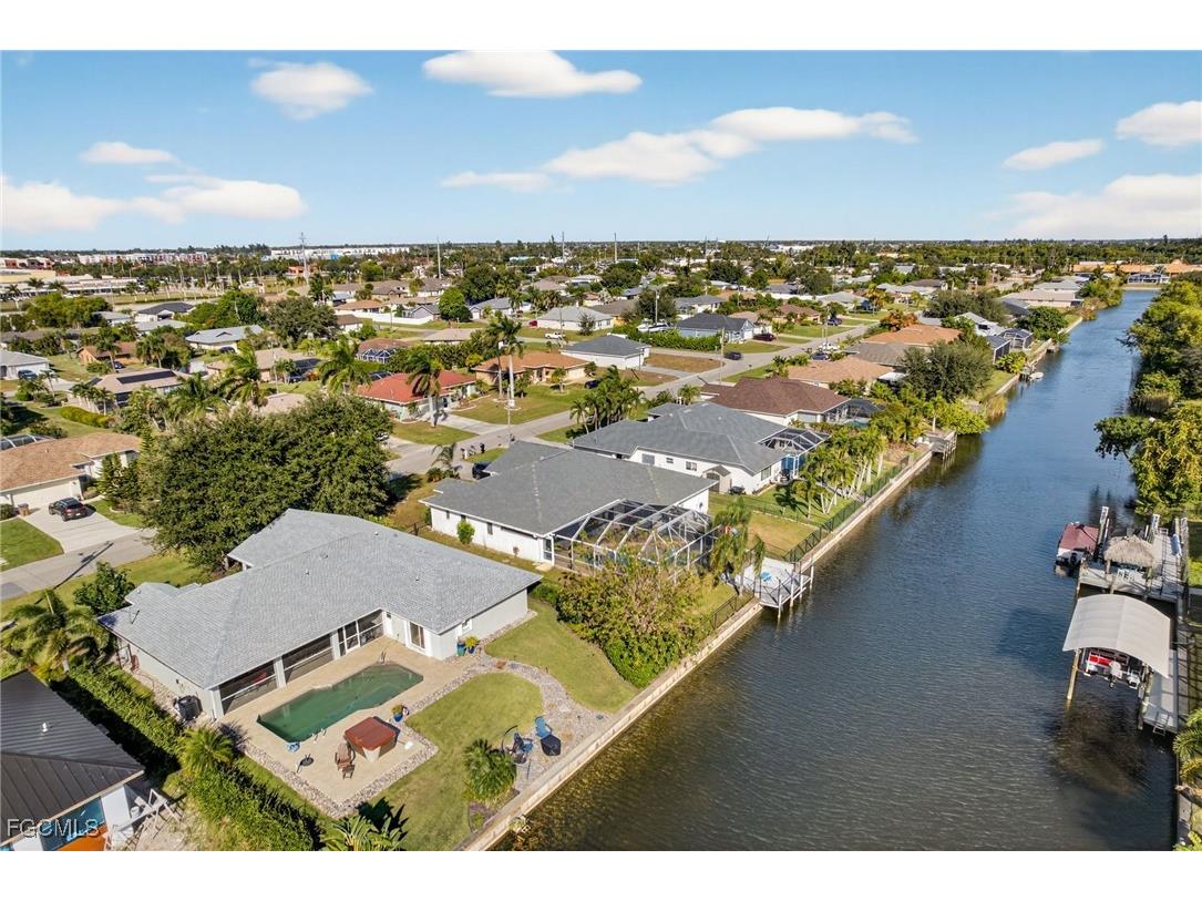 219 SE 1st Place Cape Coral FL 33990 2025019801 image34