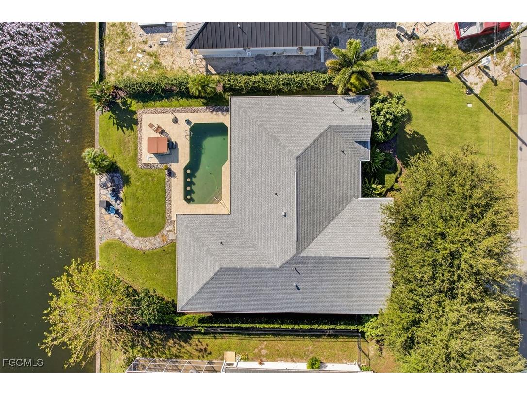 219 SE 1st Place Cape Coral FL 33990 2025019801 image35